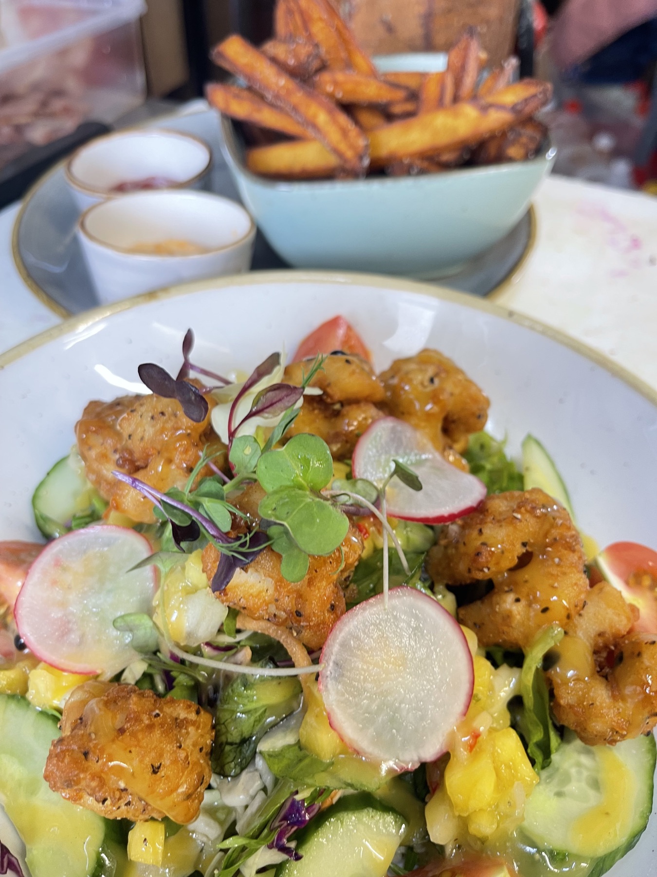 Crispy squid salad